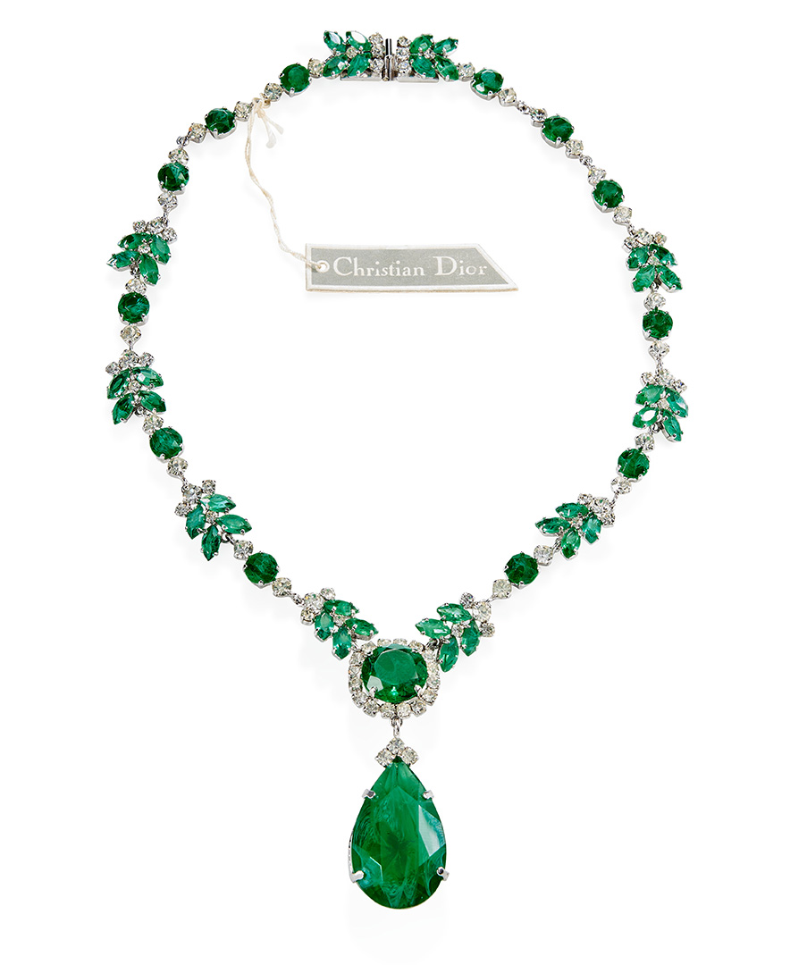 Collier DIOR Tajan mai 2025